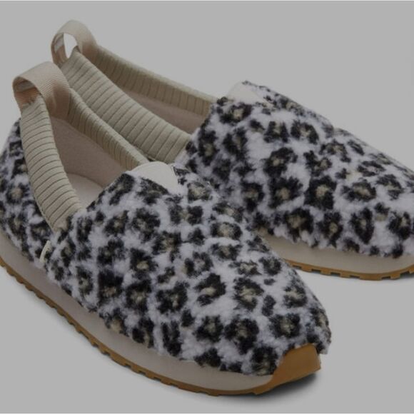 Toms Womens Alpargata Resident Egret Snow Leopard Fleece shoes - Picture 1 of 8